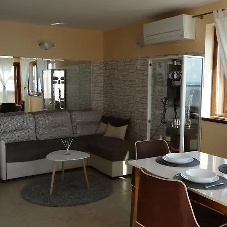 кабакум * 瓦爾納