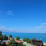 превъзходен къщата на мечтите-златни пясъци на първа линия Apartment